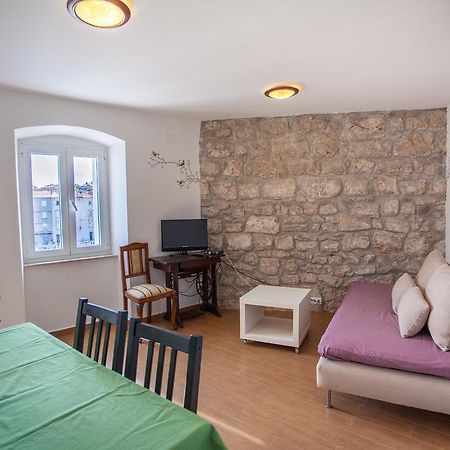 Apartment Pogled Na Luku Cres Eksteriør bilde