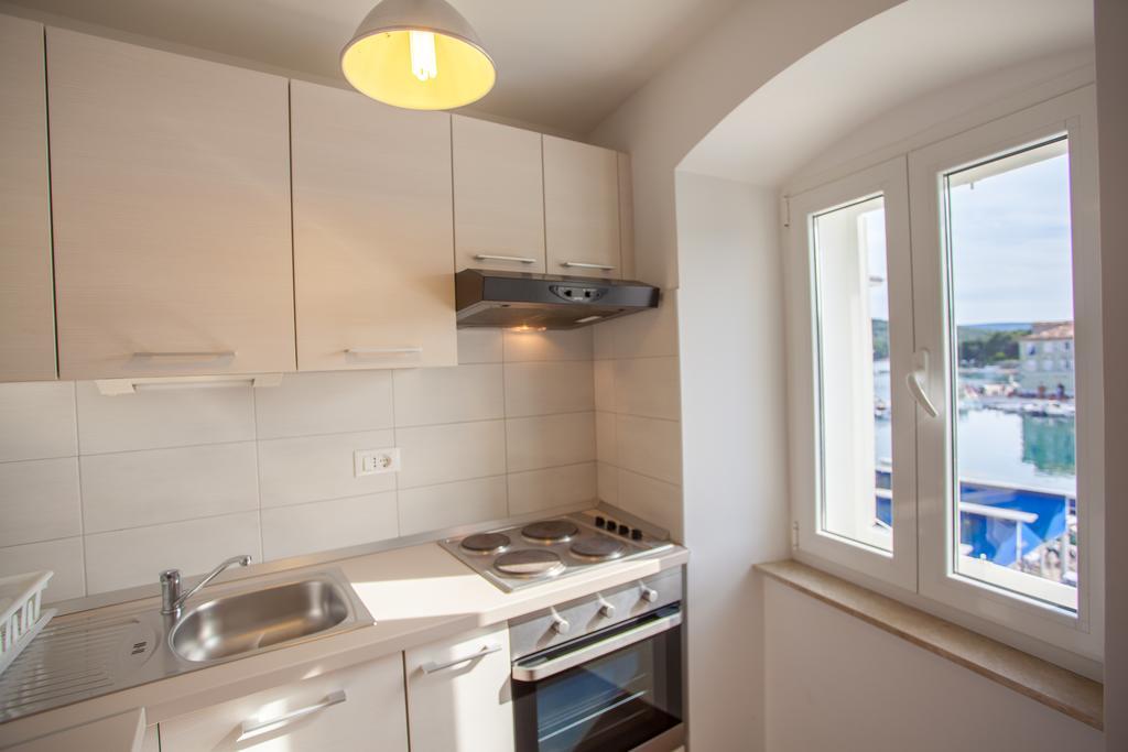Apartment Pogled Na Luku Cres Eksteriør bilde